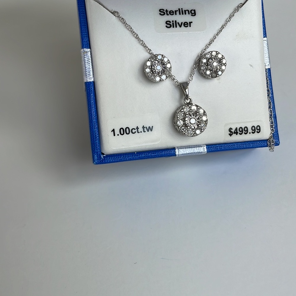 NWT 1ct.tw Diamond Sterling Silver Necklace/Earrings - Picture 3 of 15